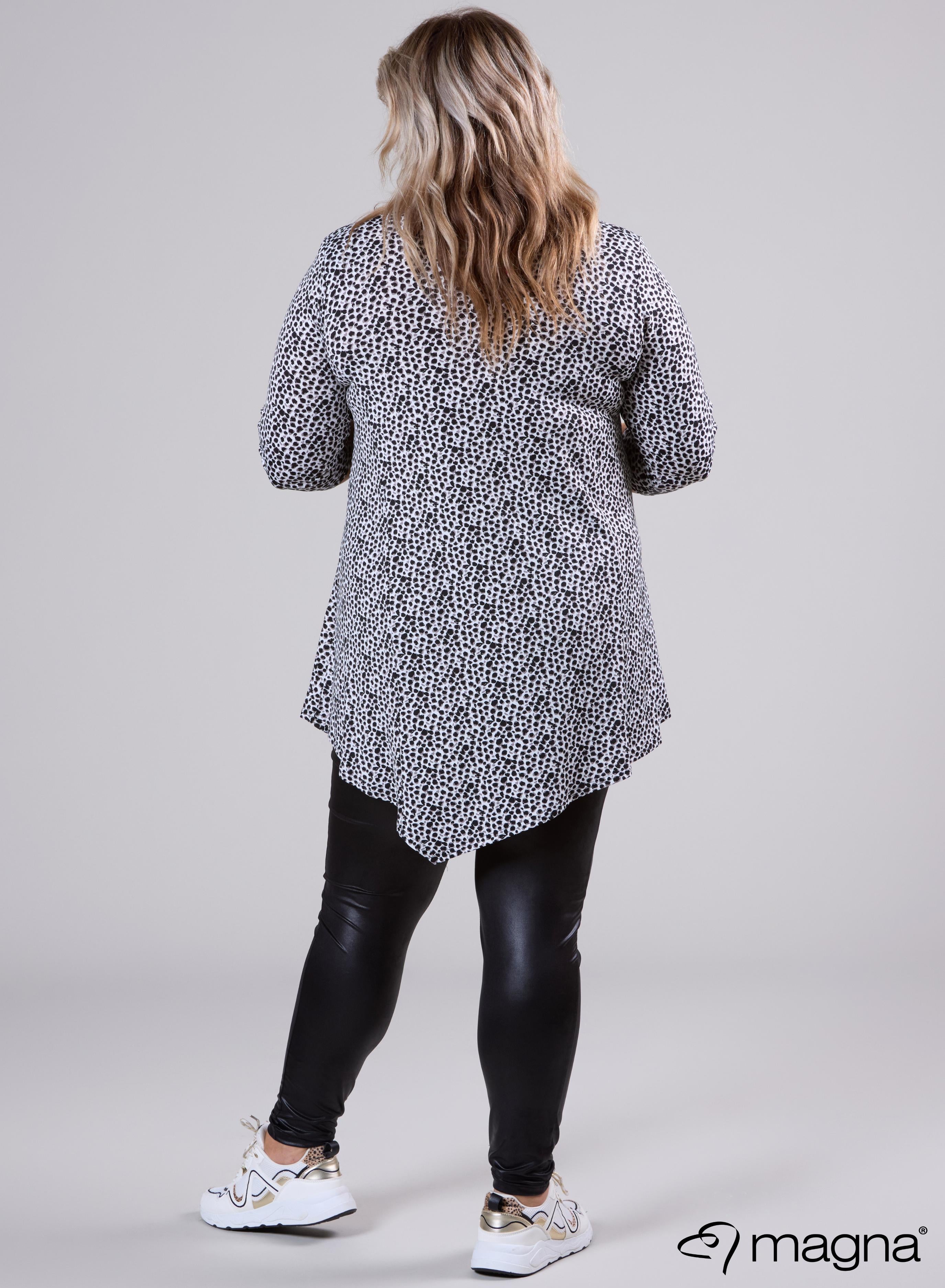 Magna Long Triangle Shirt / Tunic Dotted Animal Print