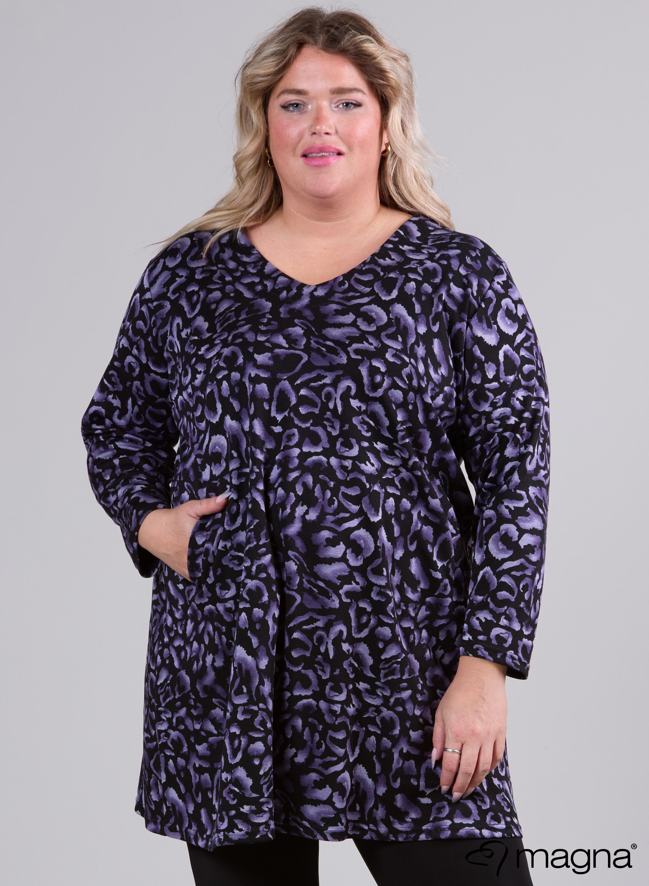 Magna Warm Relaxed Fit Tunic Shaded Leopard Purple