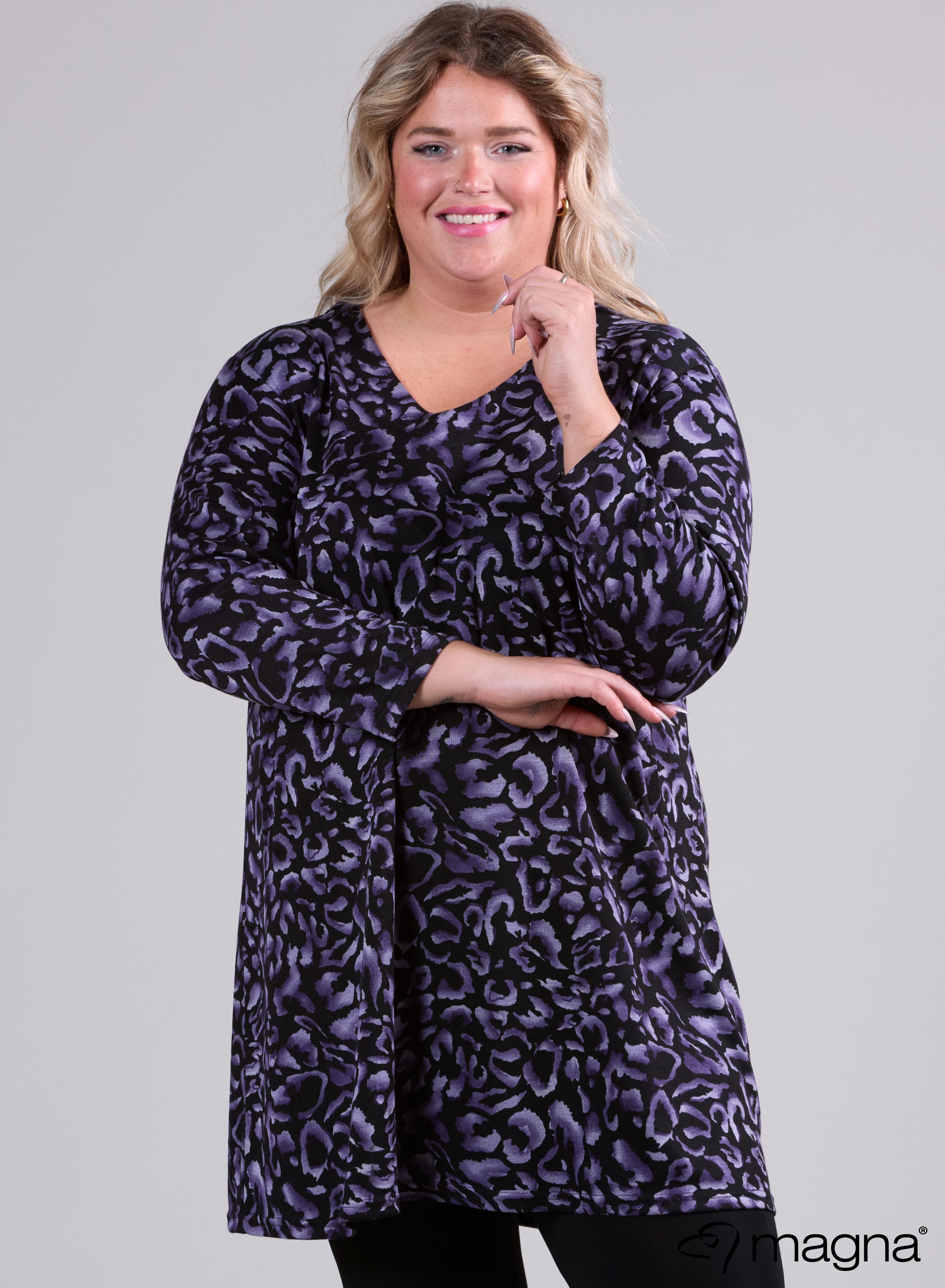 Magna Warm Relaxed Fit Tunic Shaded Leopard Purple