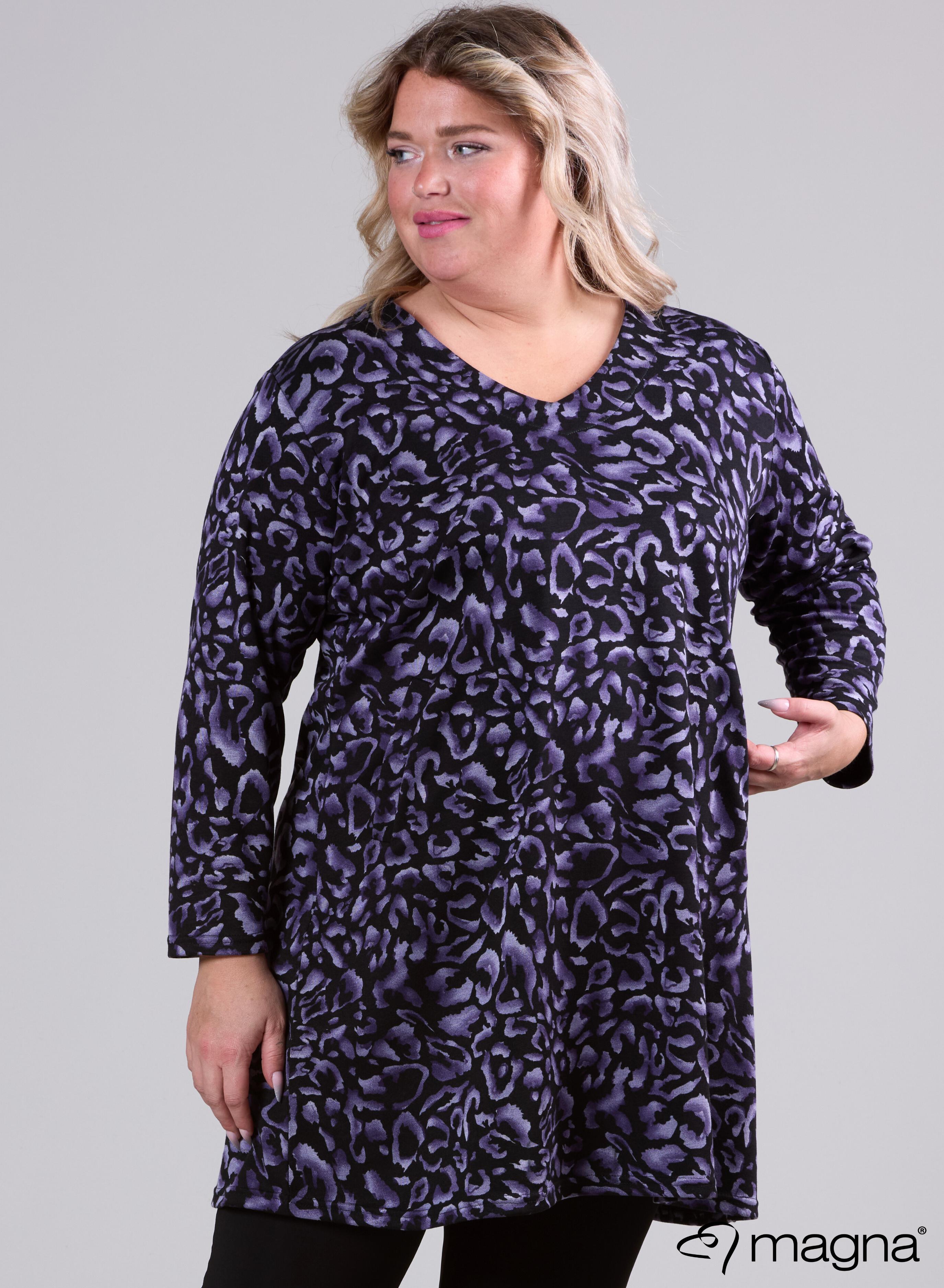 Magna Warm Relaxed Fit Tunic Shaded Leopard Purple