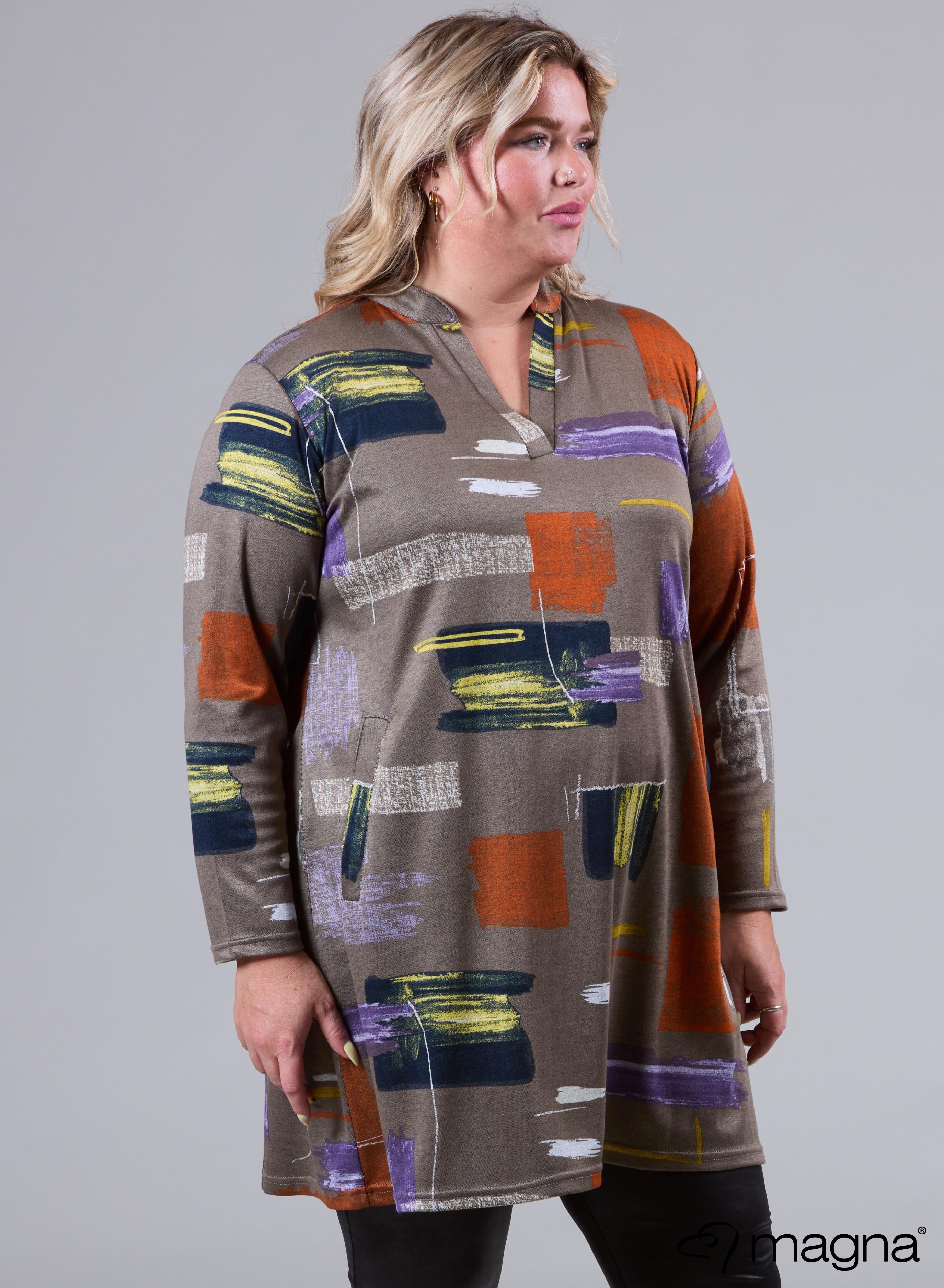 Magna Warm Comfort Tunic Block Art Sand