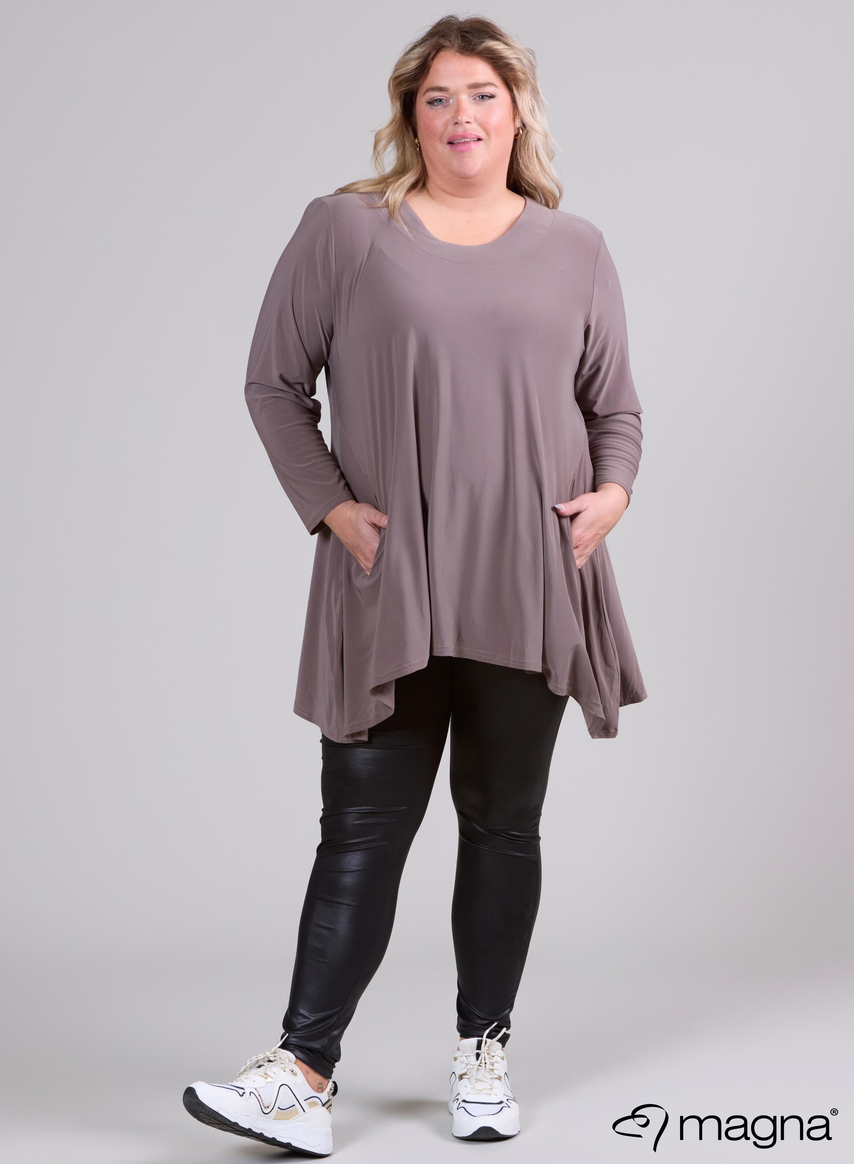 Magna Generous Pocket Tunic Taupe