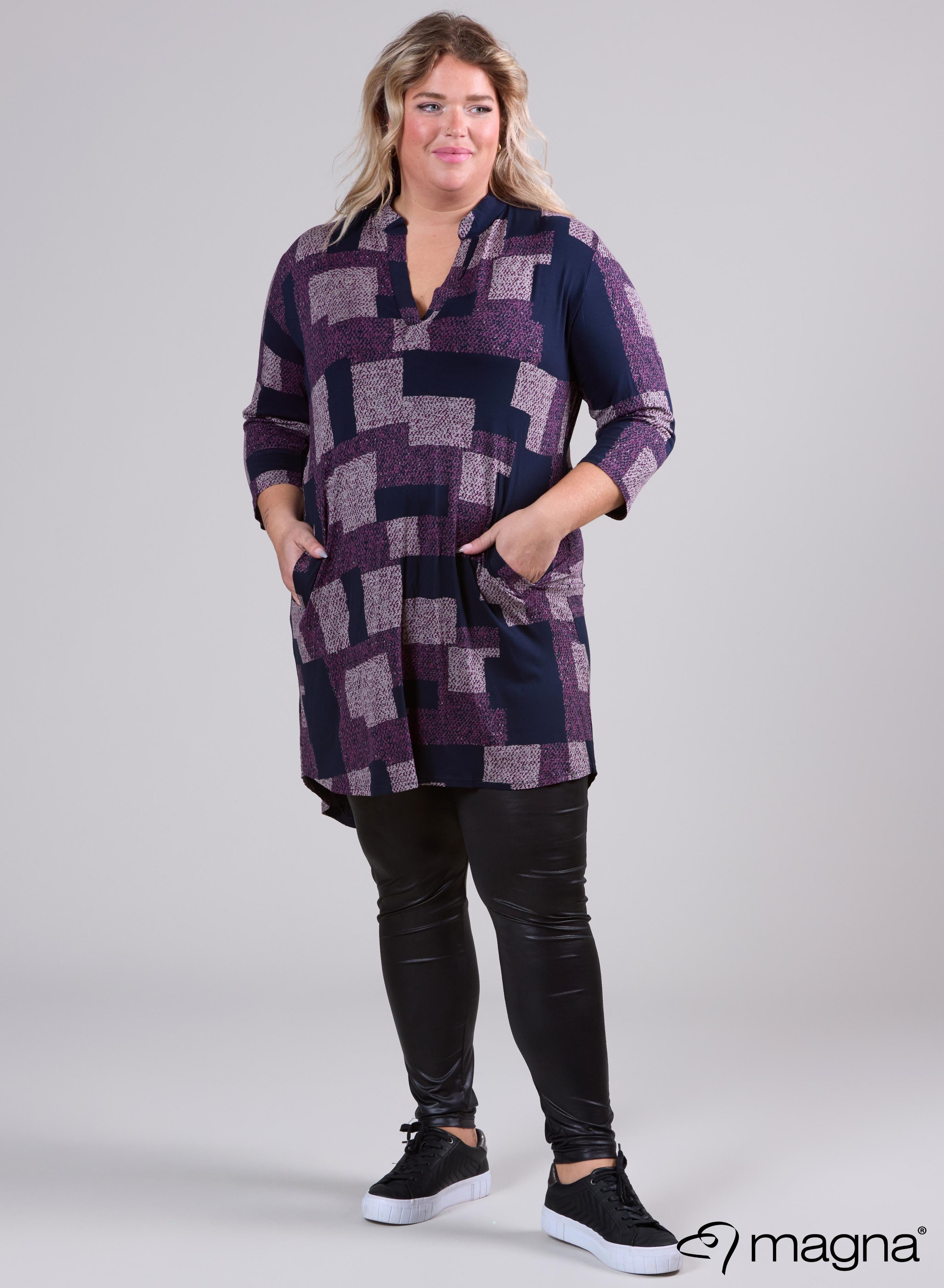 Magna Classic Pockets Tunic Plum Blocks