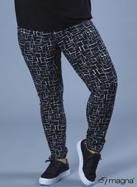 Magna Stretchy Printed Trouser PB B/W Design