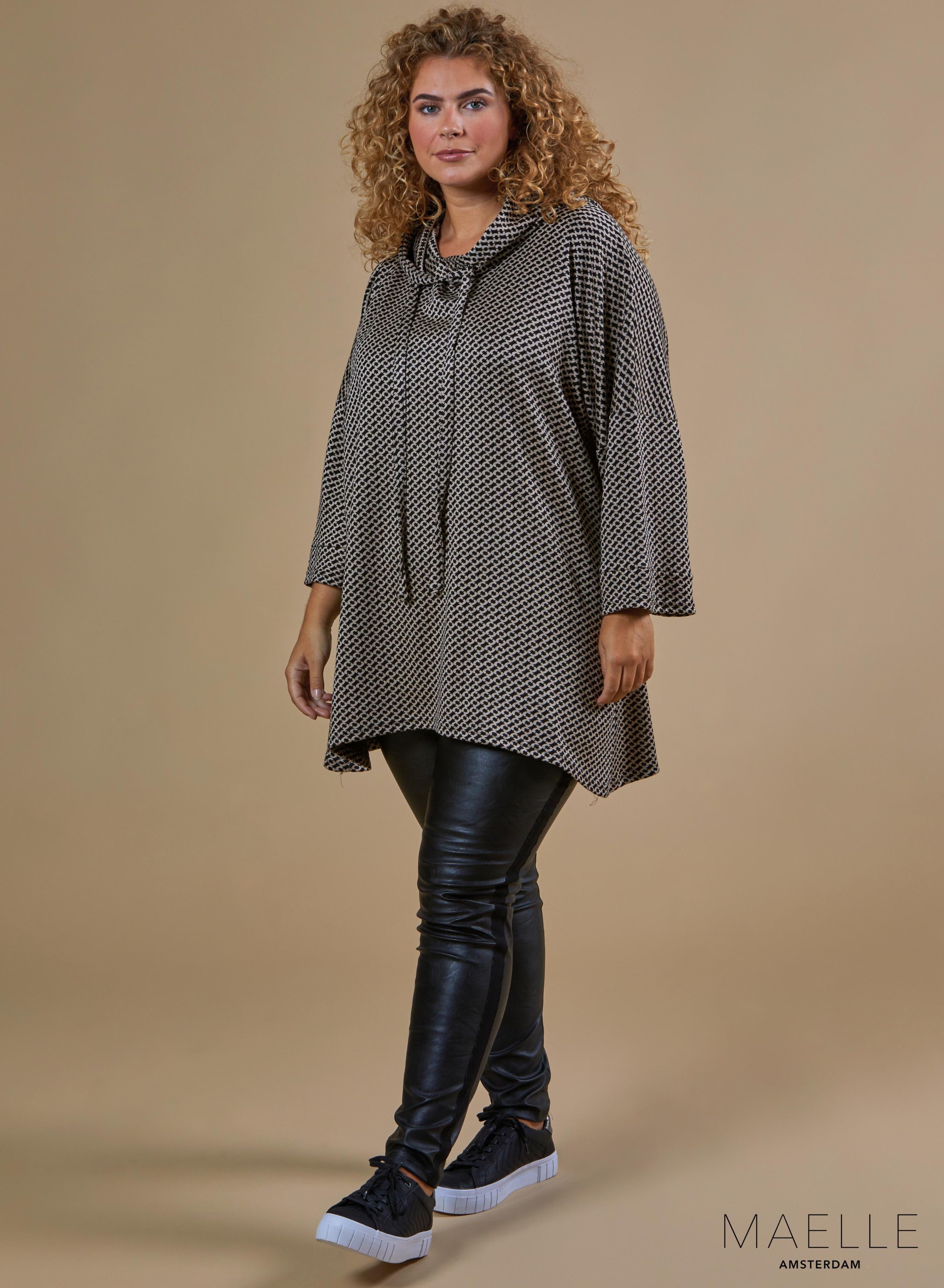 Maelle Warm Tunic Hoody Circled Pattern Taupe